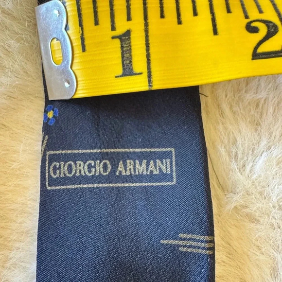 Giorgio Armani 100% Silk Tie Made in Italy Dark Blue with Green Y2K Vintage - Picture 4 of 7
